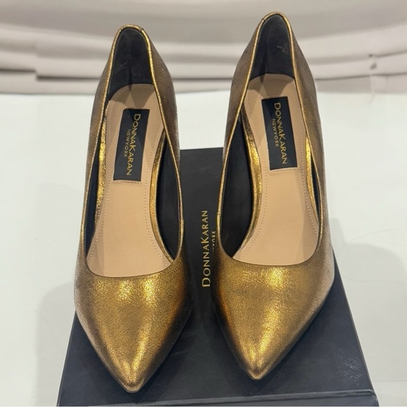 Donna Karan Criss Crinkle Metallic Bronze Pointy Toe Block Heel Leather Pump 7.5 - Picture 6 of 13